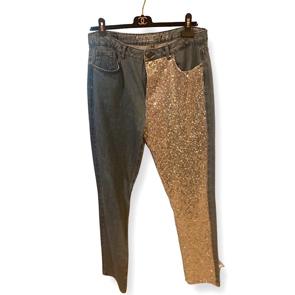 Fun, wide leg embellished jeans!